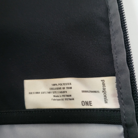 Patagonia Padded mini iPad book case. - Picture 6 of 9